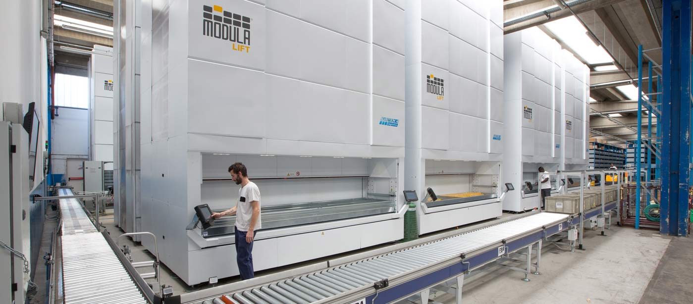 Vertical List Systems, learn about American Specialty storage options
