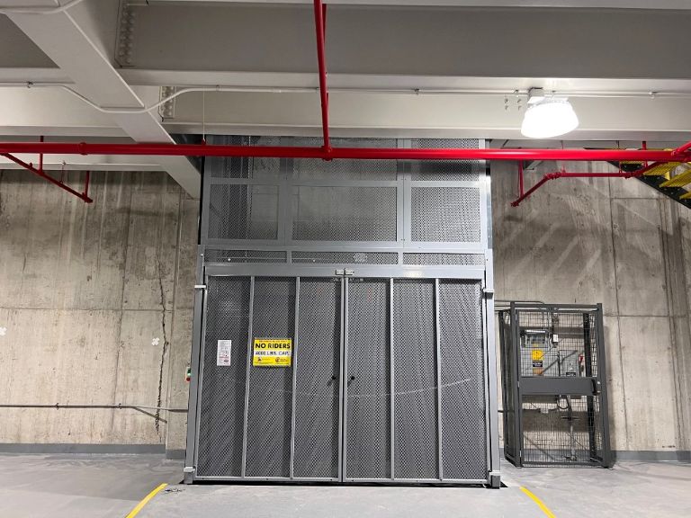 Vertical Reciprocating Conveyor Front